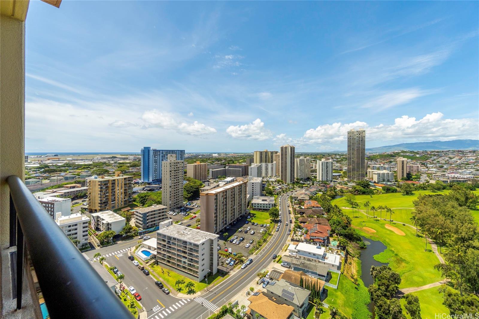 Plaza Landmark condo # 2603, Honolulu, Hawaii - photo 6 of 25