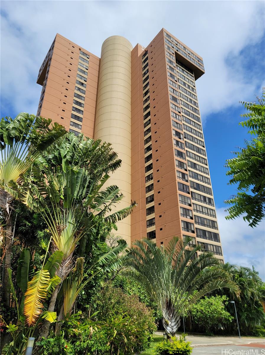 Plaza Landmark condo # 809, Honolulu, Hawaii - photo 23 of 25