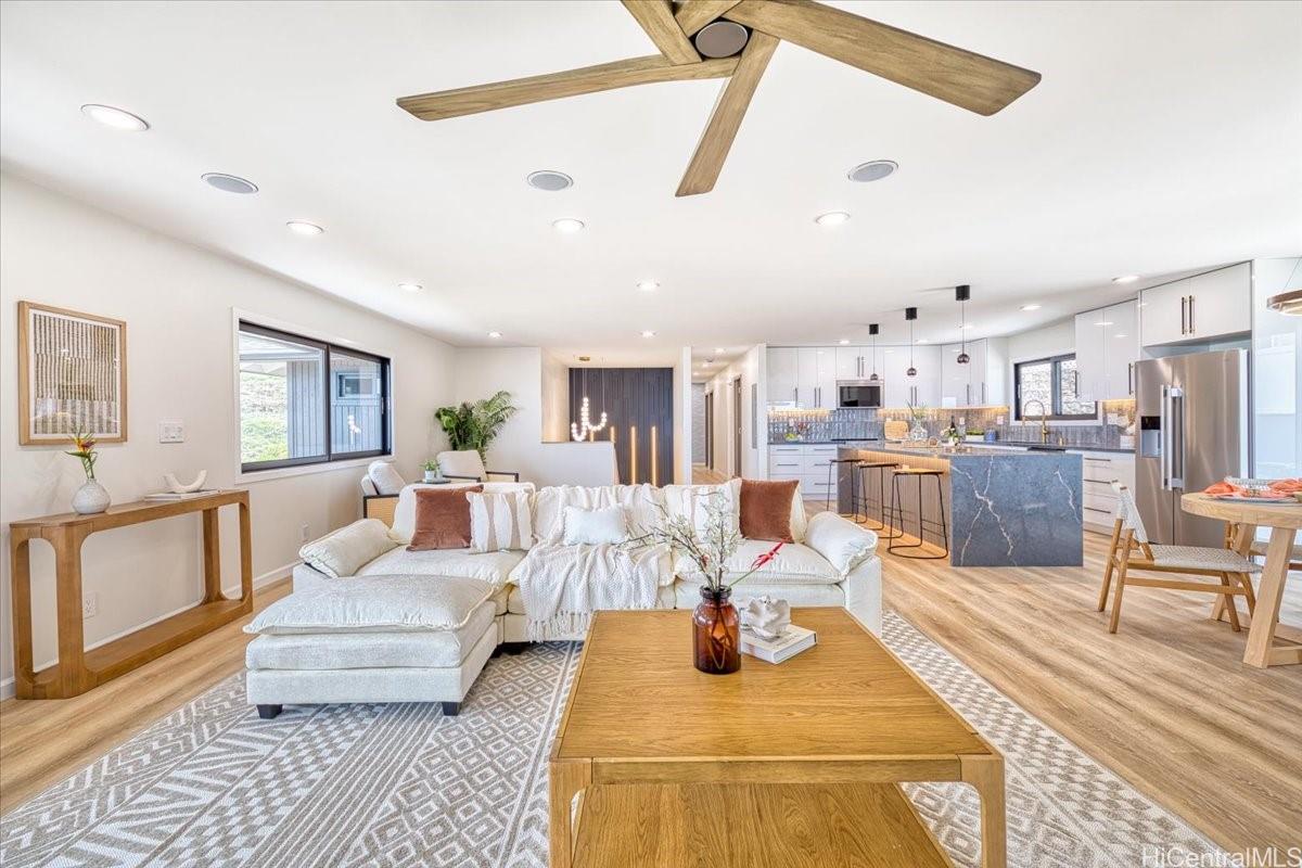 5333  Puahia Place Waialae Iki, Diamond Head home - photo 11 of 25