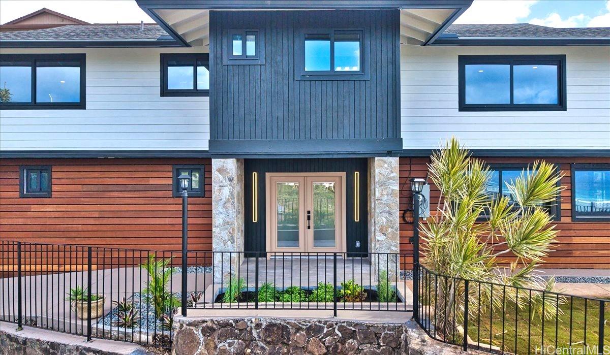 5333  Puahia Place Waialae Iki, Diamond Head home - photo 14 of 25