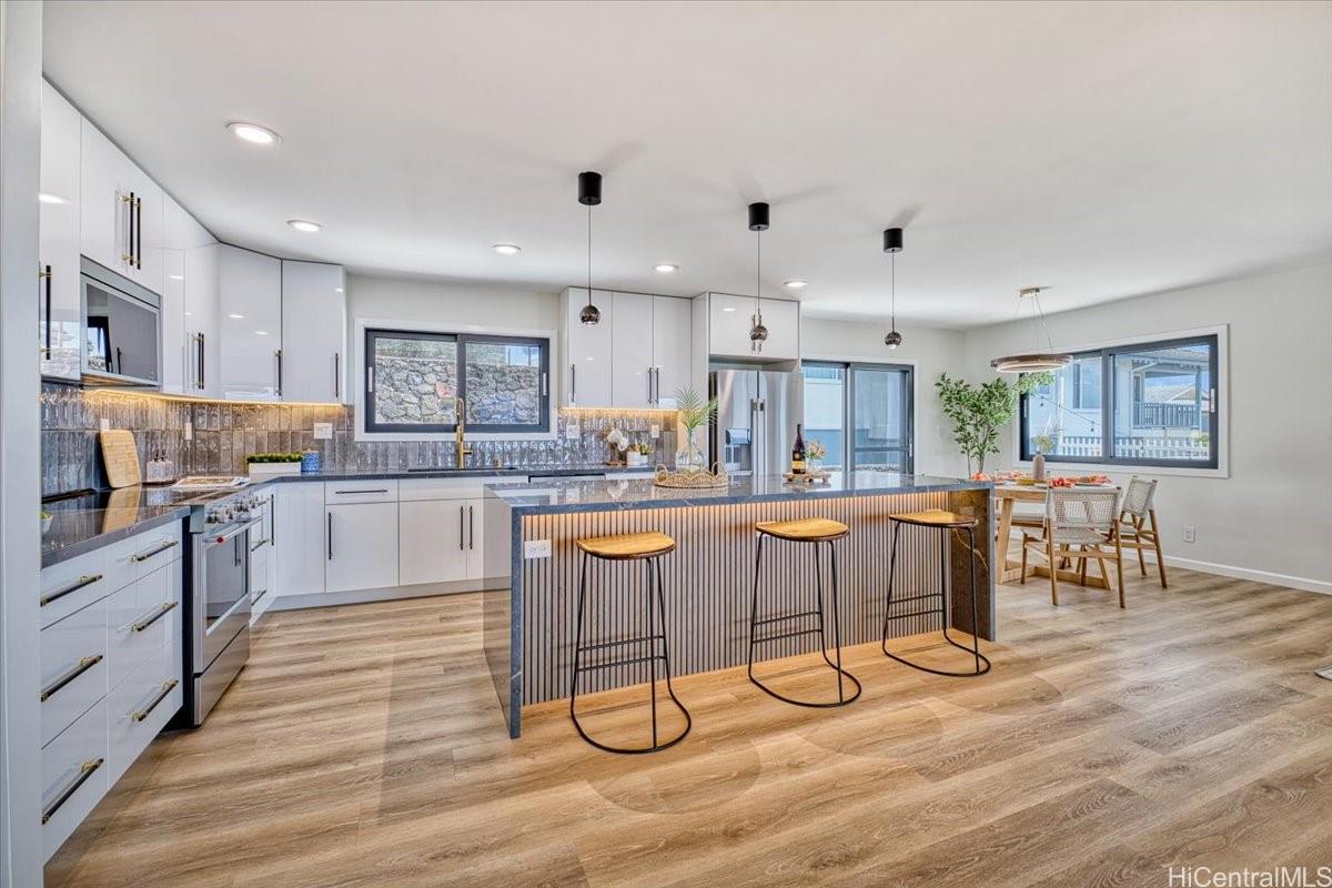 5333  Puahia Place Waialae Iki, Diamond Head home - photo 16 of 25