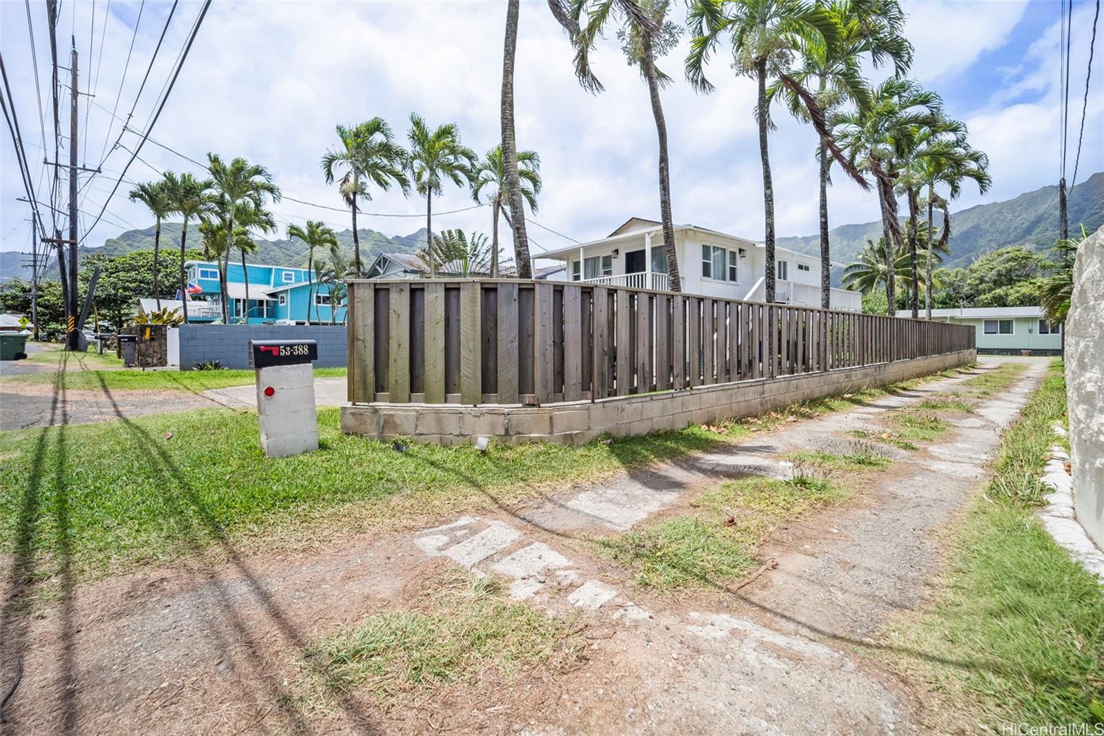 53-388 Kamehameha Hwy Hauula - Multi-family - photo 4 of 25