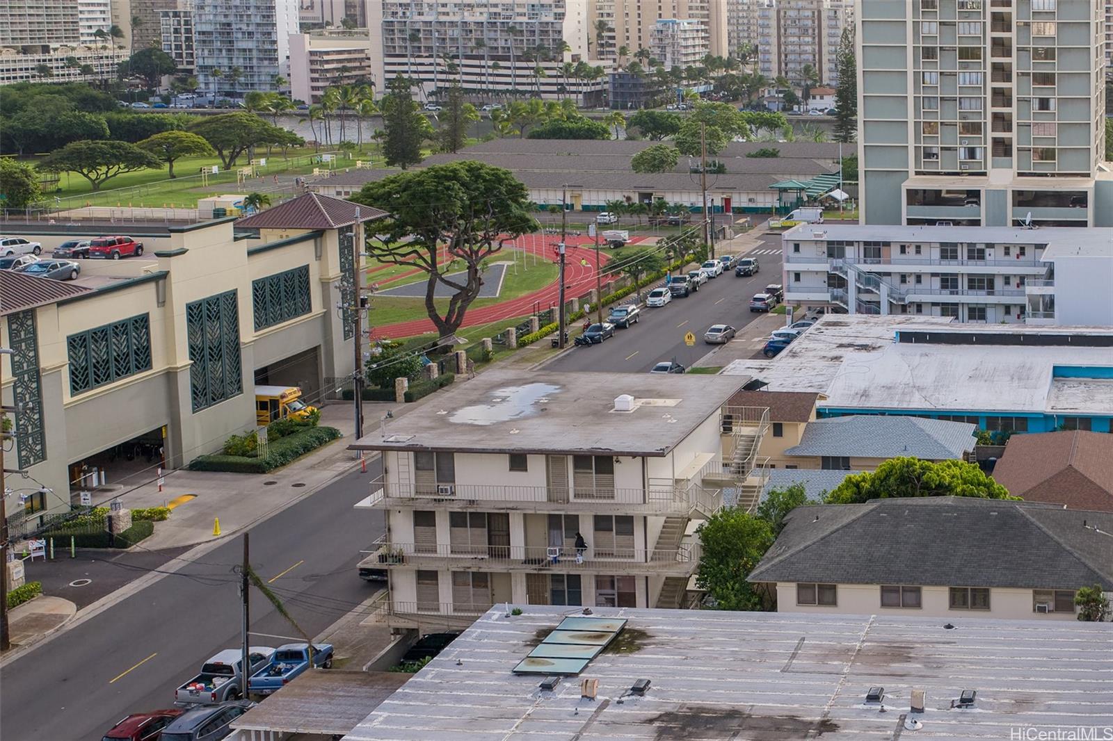 534 Kamoku Street Honolulu - Multi-family - photo 4 of 25