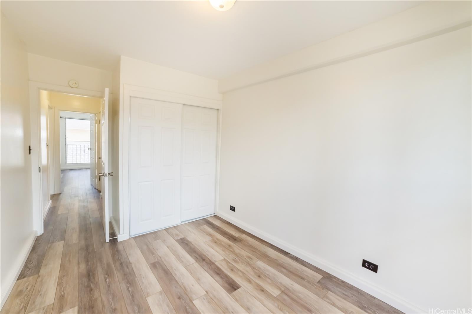 534 Kamoku Street Honolulu Oahu commercial real estate photo7 of 25