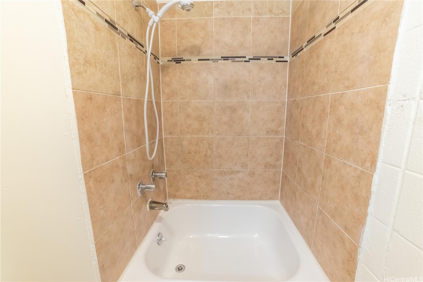 534 Kamoku Street Honolulu Oahu commercial real estate photo8 of 25