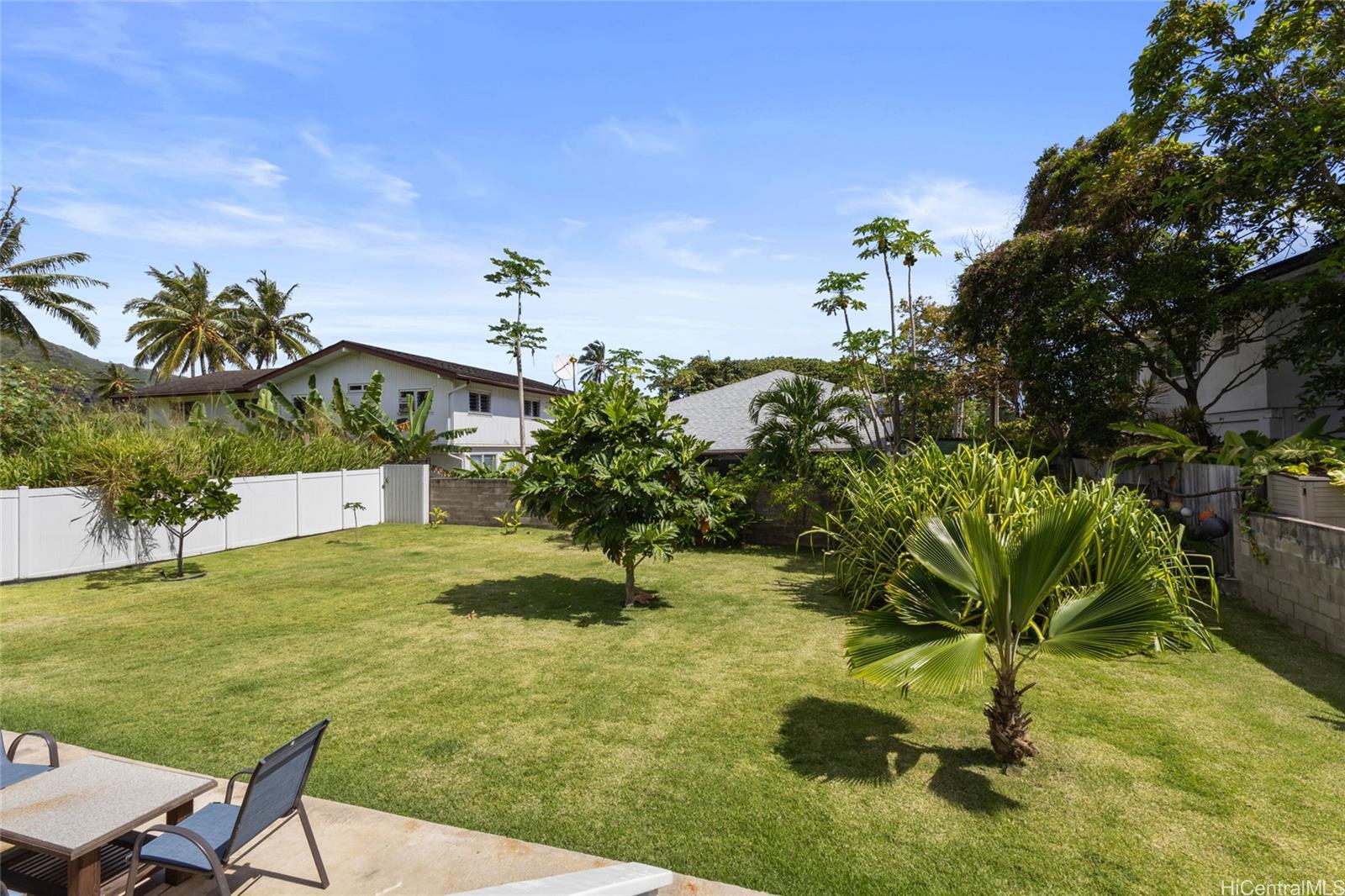 53-440  Kamehameha Hwy Punaluu, Kaneohe home - photo 7 of 23