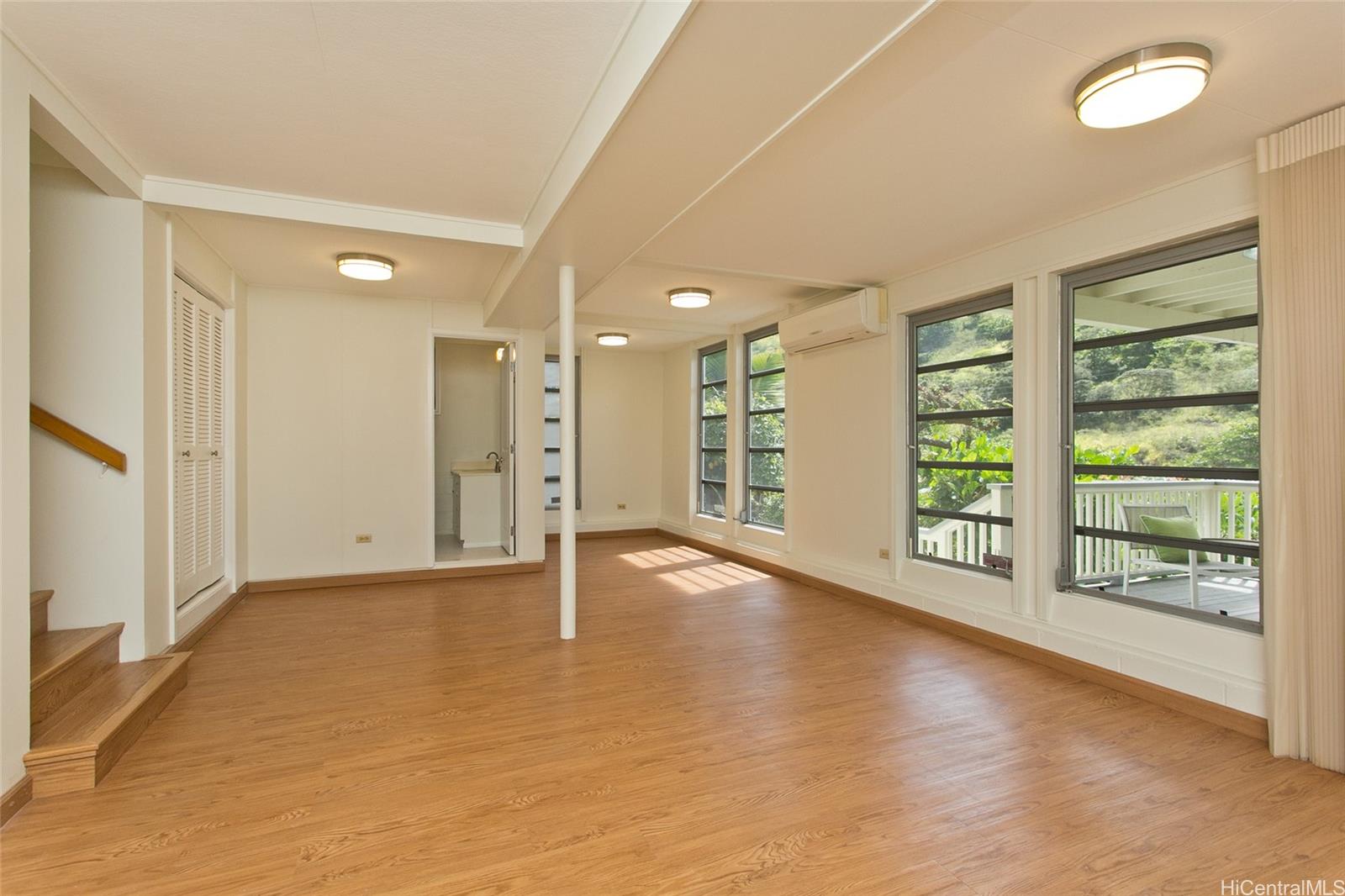 5347  Malu Place Waialae Nui Vly, Diamond Head home - photo 17 of 25