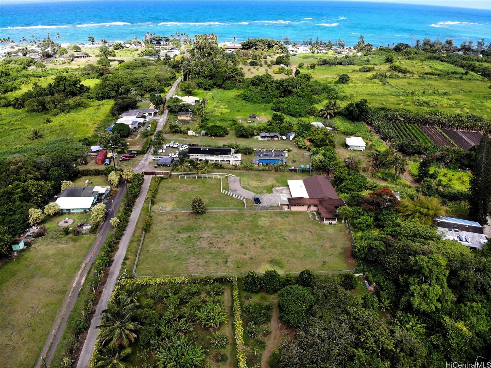 53-480 Z  Kamehameha Hwy Punaluu, Kaneohe home - photo 3 of 23