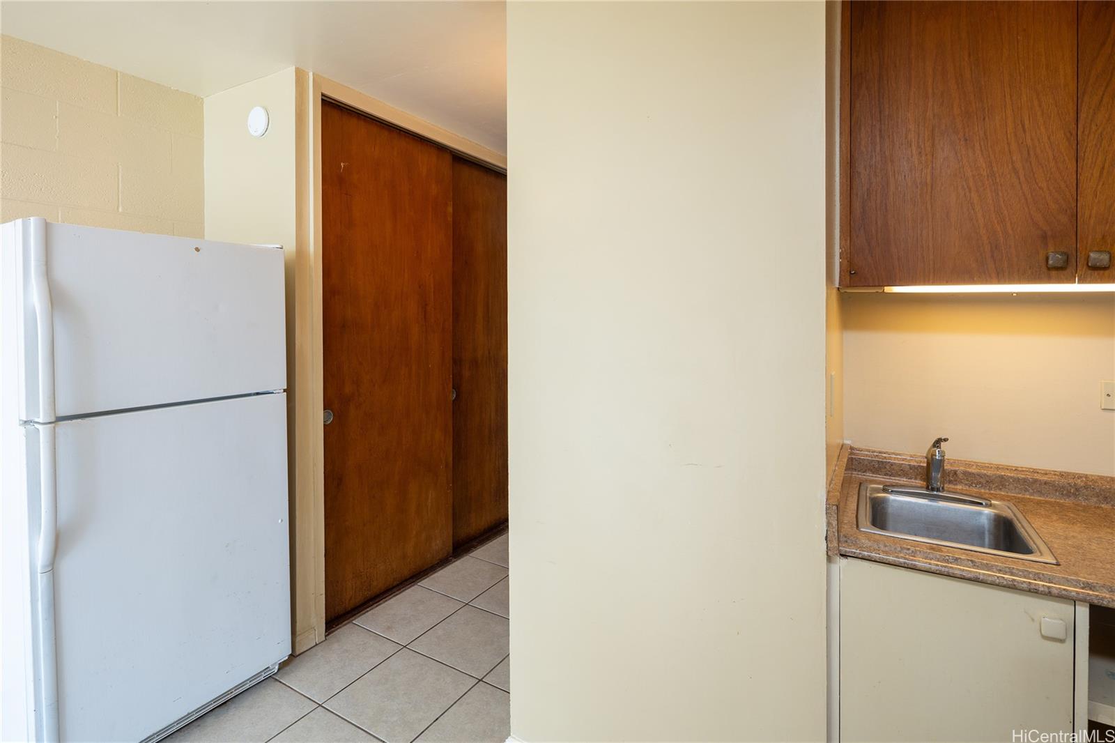 Hanohano Hale condo # 209, Hauula, Hawaii - photo 6 of 19