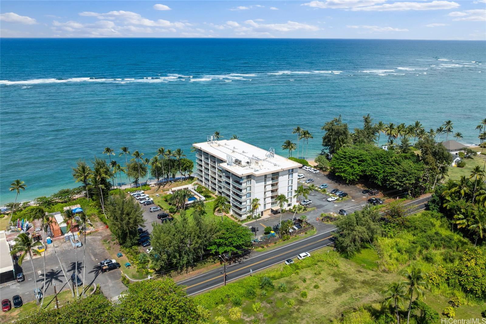 Hanohano Hale condo # 303, Hauula, Hawaii - photo 11 of 12
