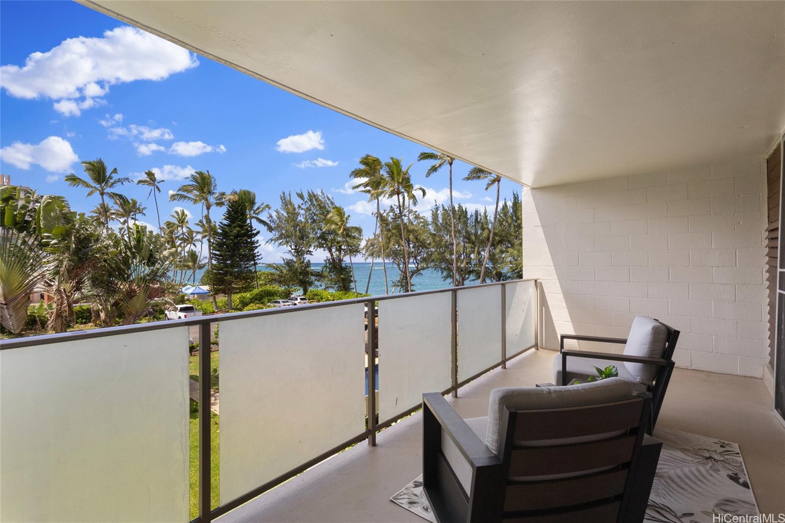 Hanohano Hale condo # 303, Hauula, Hawaii - photo 10 of 12