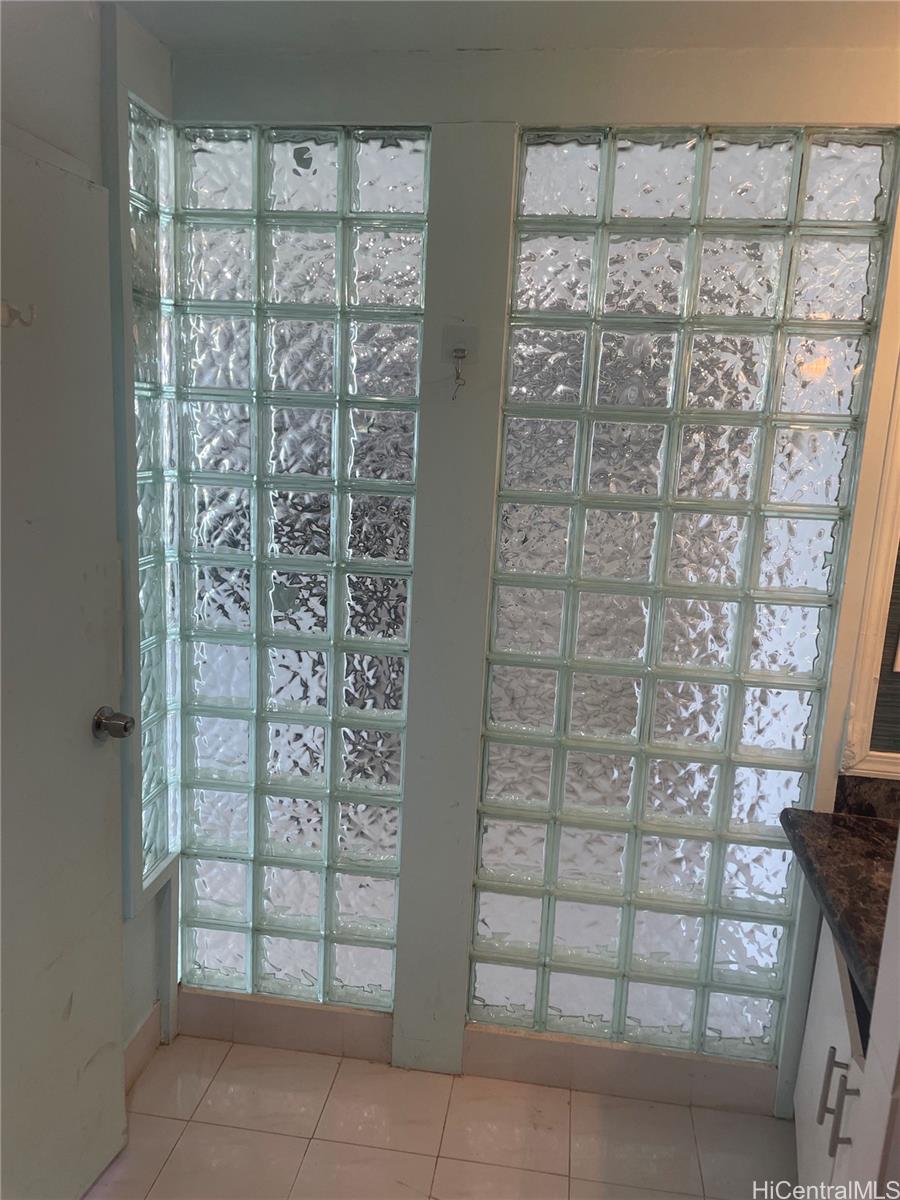 Hanohano Hale condo # 707, Hauula, Hawaii - photo 19 of 21