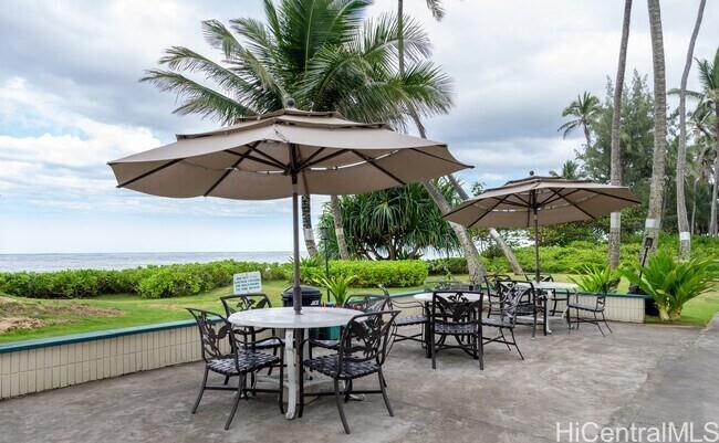 Pats At Punaluu condo # 215, Hauula, Hawaii - photo 8 of 17