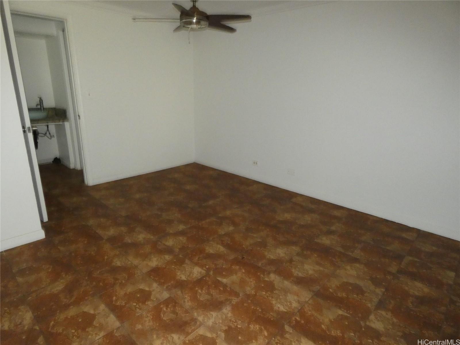 Pats At Punaluu condo # 215, Hauula, Hawaii - photo 9 of 10