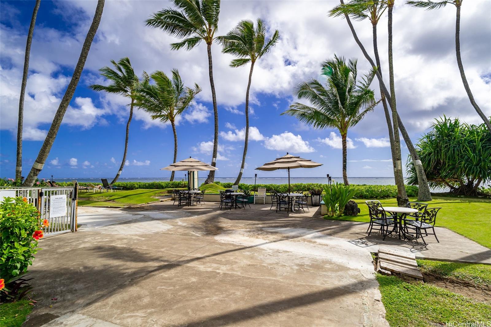Pats At Punaluu condo # 403, Hauula, Hawaii - photo 13 of 17