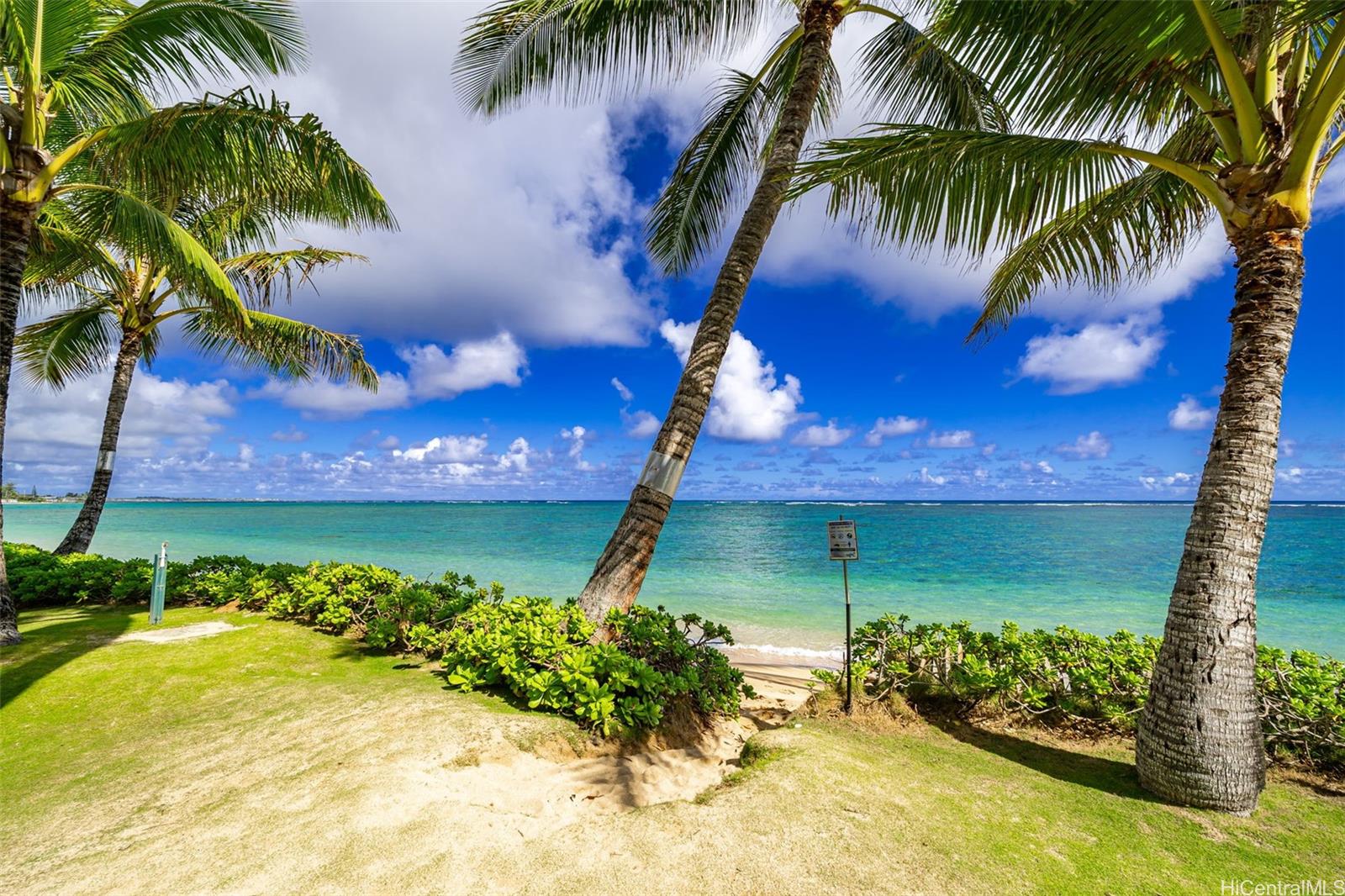 Pats At Punaluu condo # 403, Hauula, Hawaii - photo 14 of 17