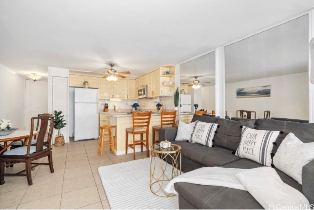 Pats At Punaluu condo # 404, Hauula, Hawaii - photo 8 of 11