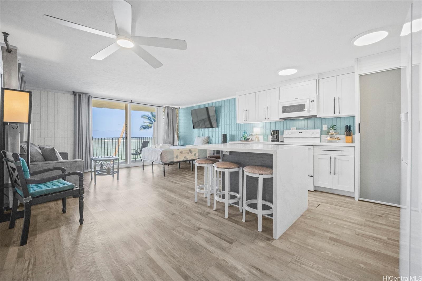 Pats At Punaluu condo # 409, Hauula, Hawaii - photo 3 of 19