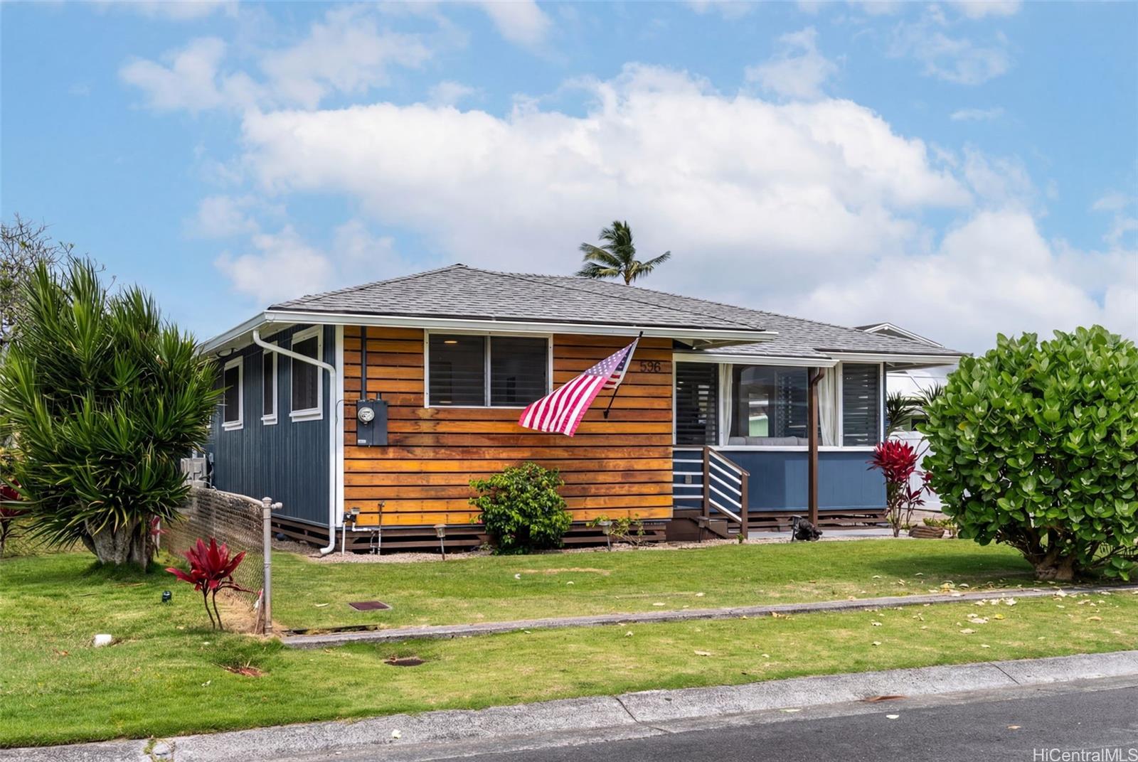 536  Olomana Street Coconut Grove, Kailua home - photo 4 of 25
