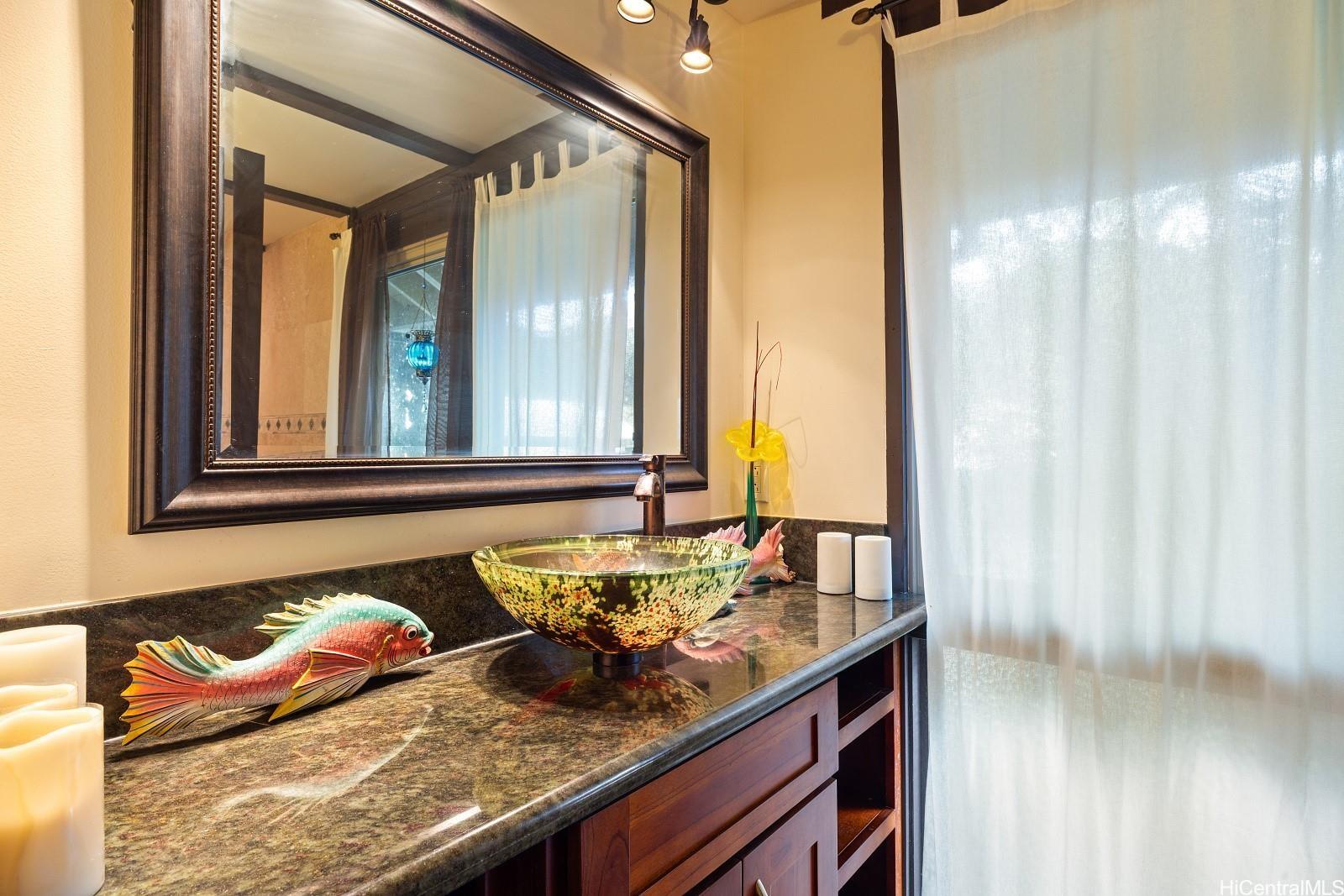 53-601  Kamehameha Hwy Punaluu, Kaneohe home - photo 12 of 25