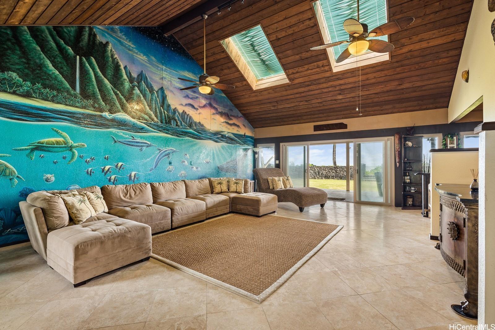 53-601  Kamehameha Hwy Punaluu, Kaneohe home - photo 3 of 25