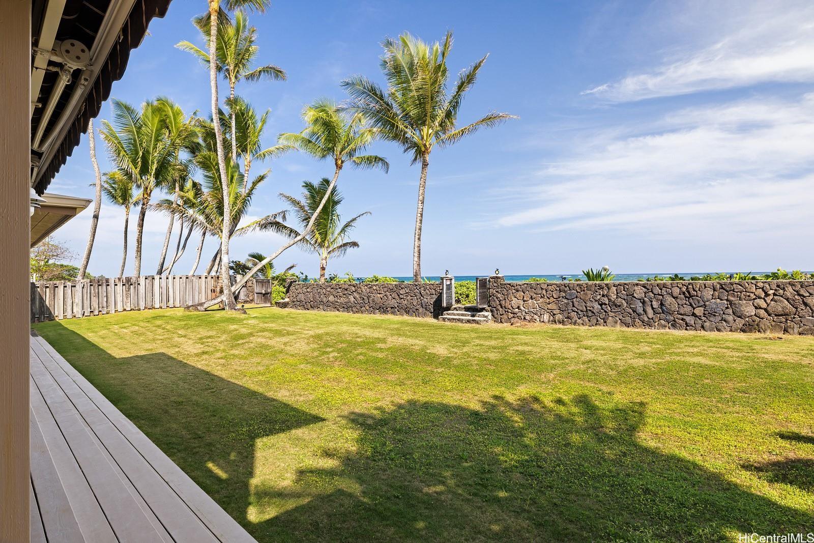 53-601  Kamehameha Hwy Punaluu, Kaneohe home - photo 22 of 25