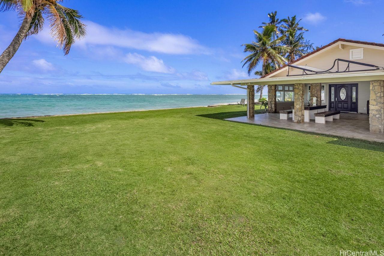 53-655  Kamehameha Hwy Punaluu, Kaneohe home - photo 3 of 21