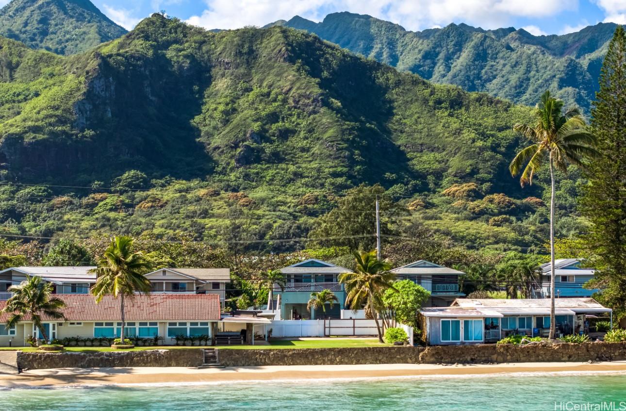 53-658  Kamehameha Hwy Punaluu, Kaneohe home - photo 3 of 25