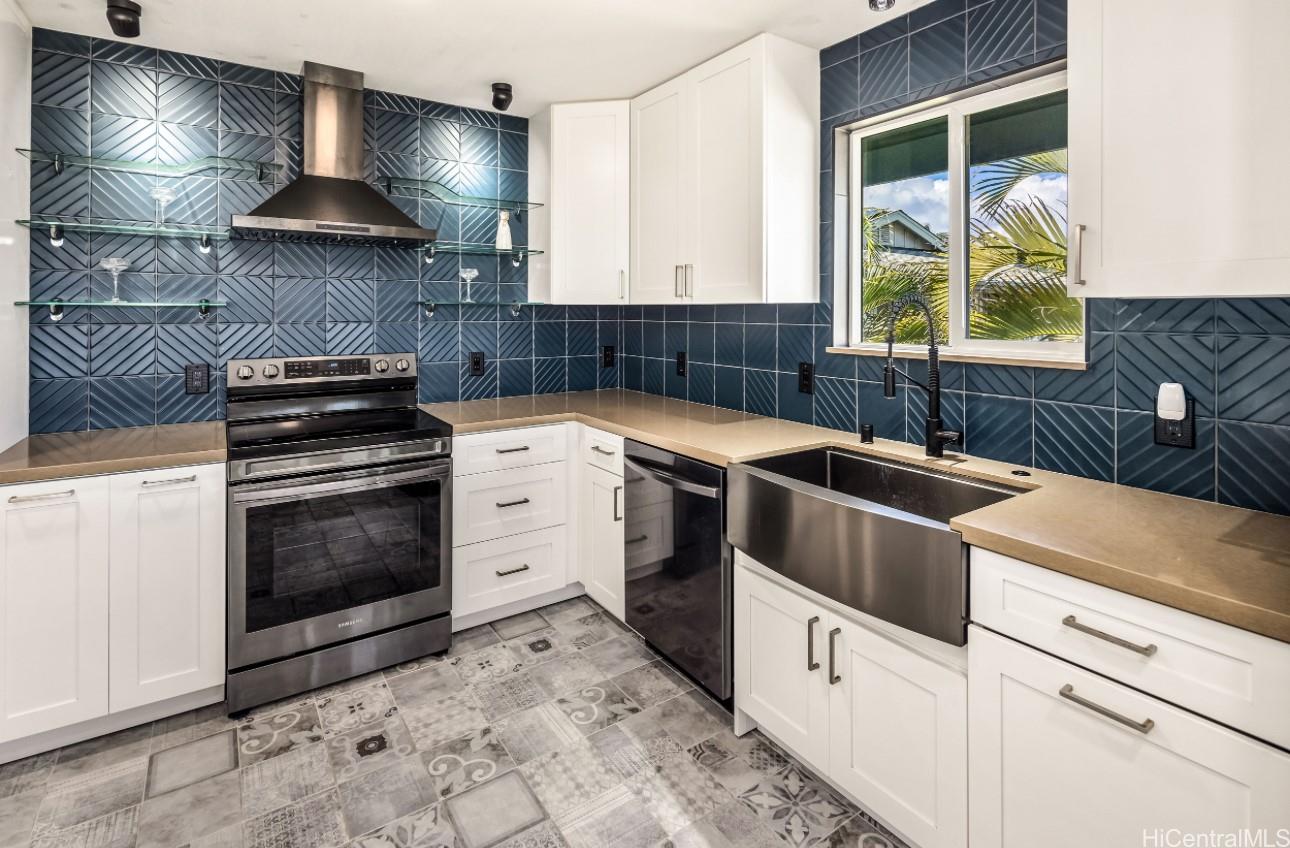 53-658  Kamehameha Hwy Punaluu, Kaneohe home - photo 9 of 25