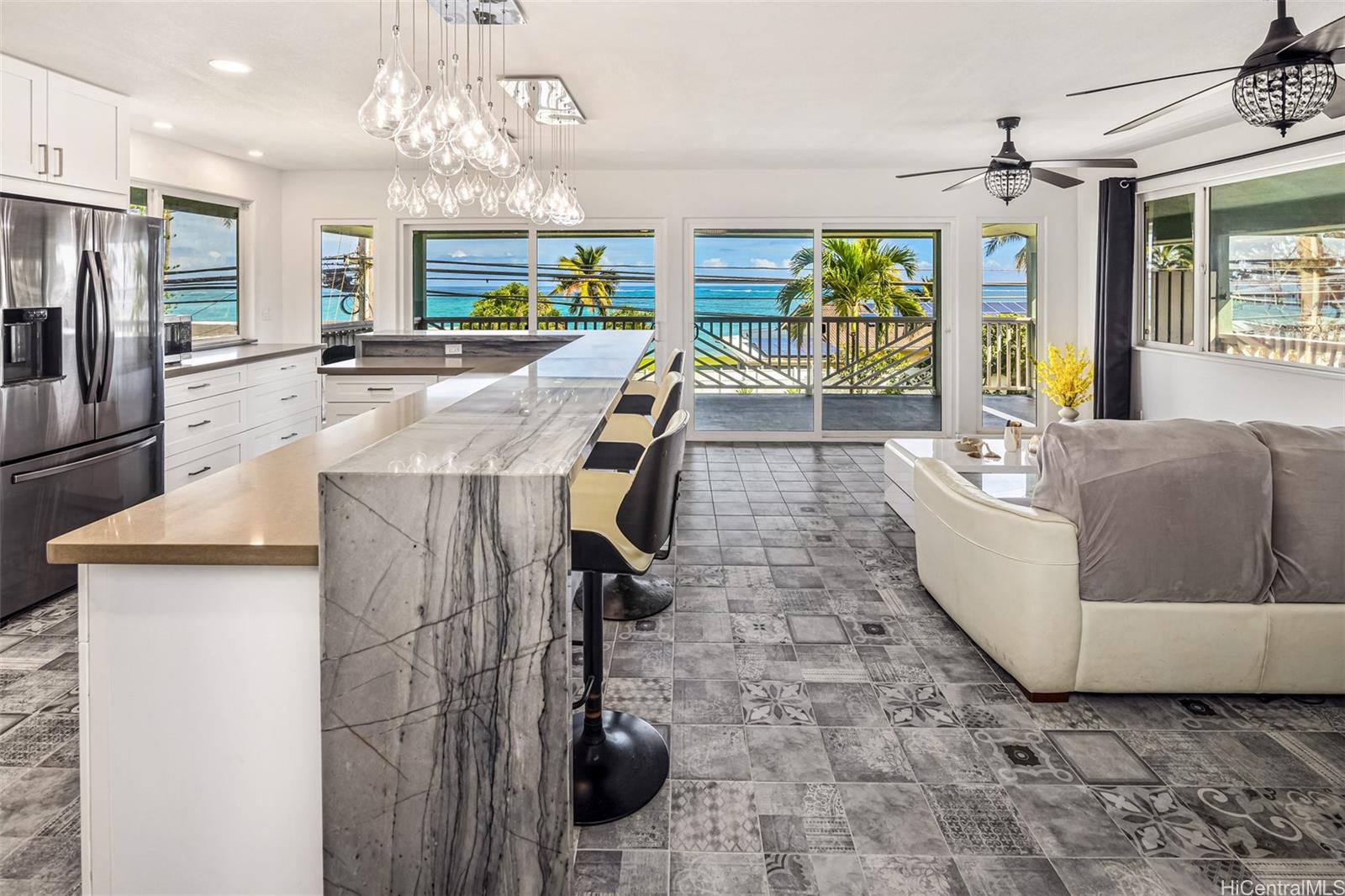 53-658 Kamehameha Hwy Hauula - Rental - photo 2 of 23