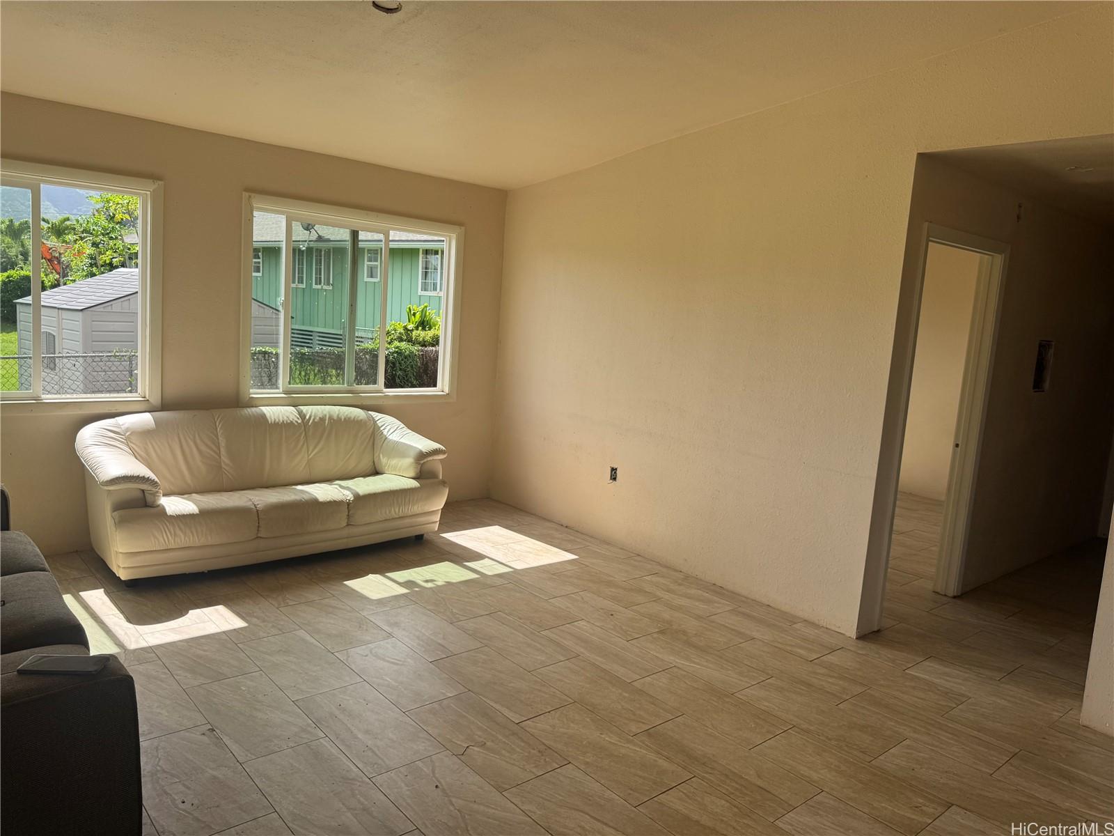 53-720  Kamehameha Hwy Punaluu, Kaneohe home - photo 21 of 23