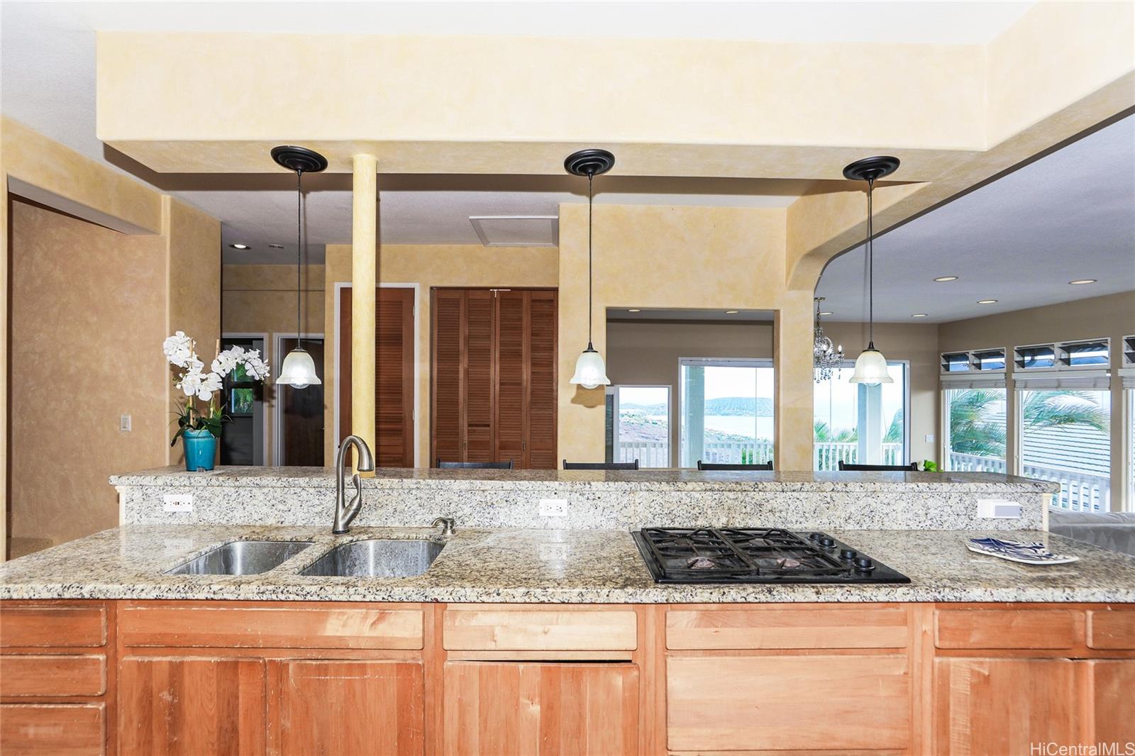 5377 Kahalakua St.  Kahalakua Street Kahala Kua, Diamond Head home - photo 11 of 25