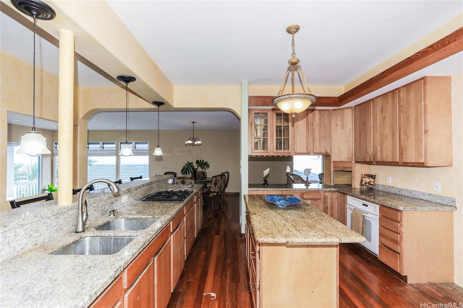 5377 Kahalakua St.  Kahalakua Street Kahala Kua, Diamond Head home - photo 10 of 25