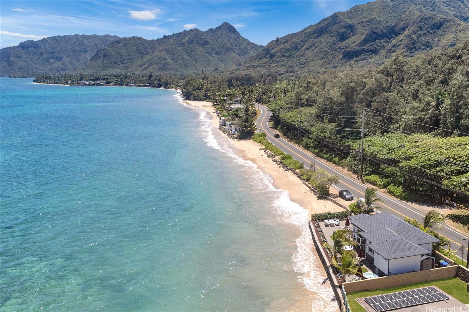 53-823  Kamehameha Hwy Punaluu, Kaneohe home - photo 2 of 25