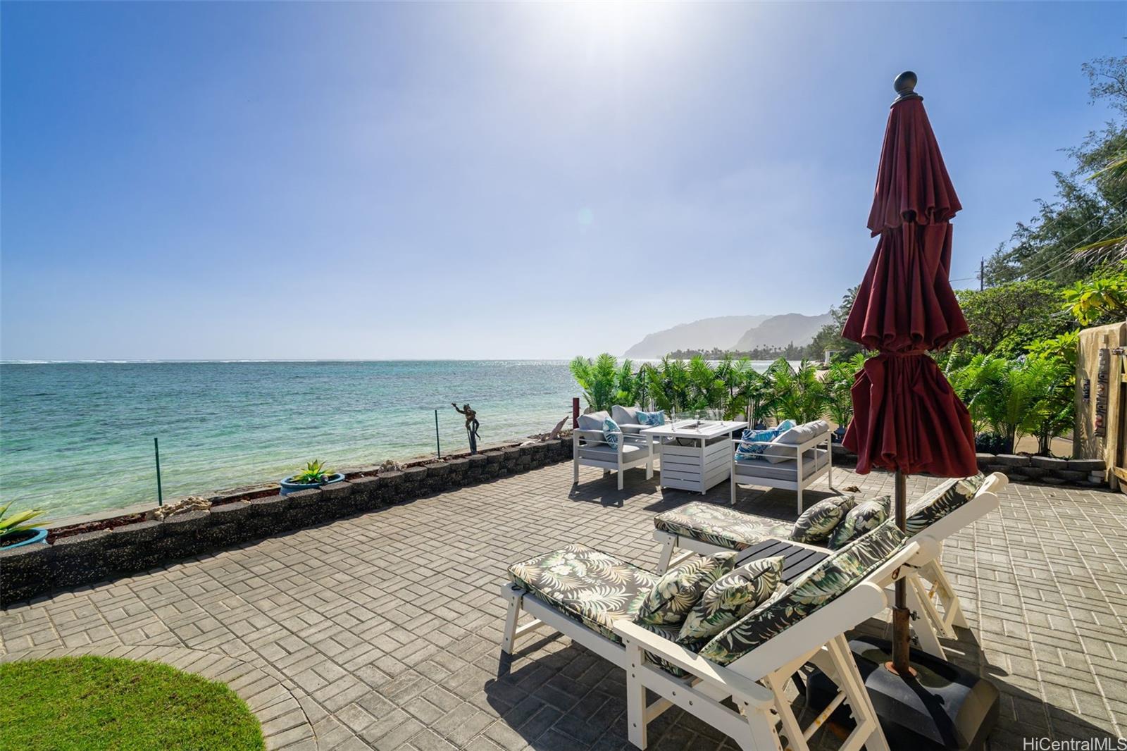 53-823  Kamehameha Hwy Punaluu, Kaneohe home - photo 18 of 25