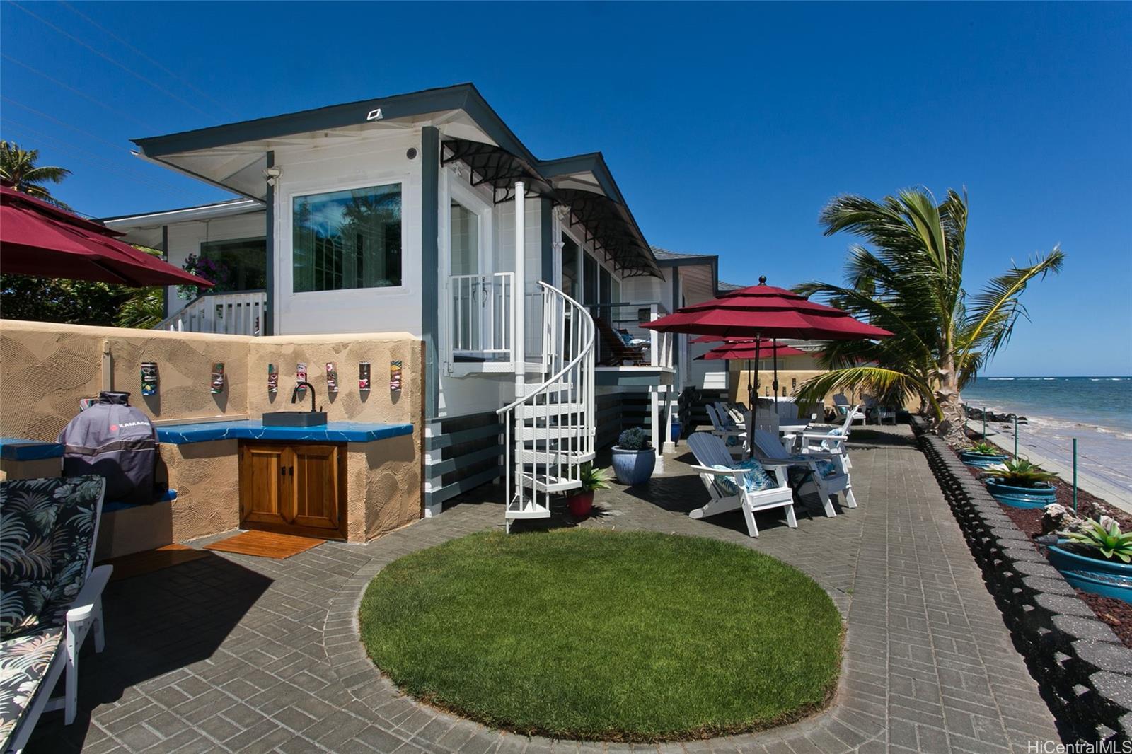 53-823  Kamehameha Hwy Punaluu, Kaneohe home - photo 4 of 25