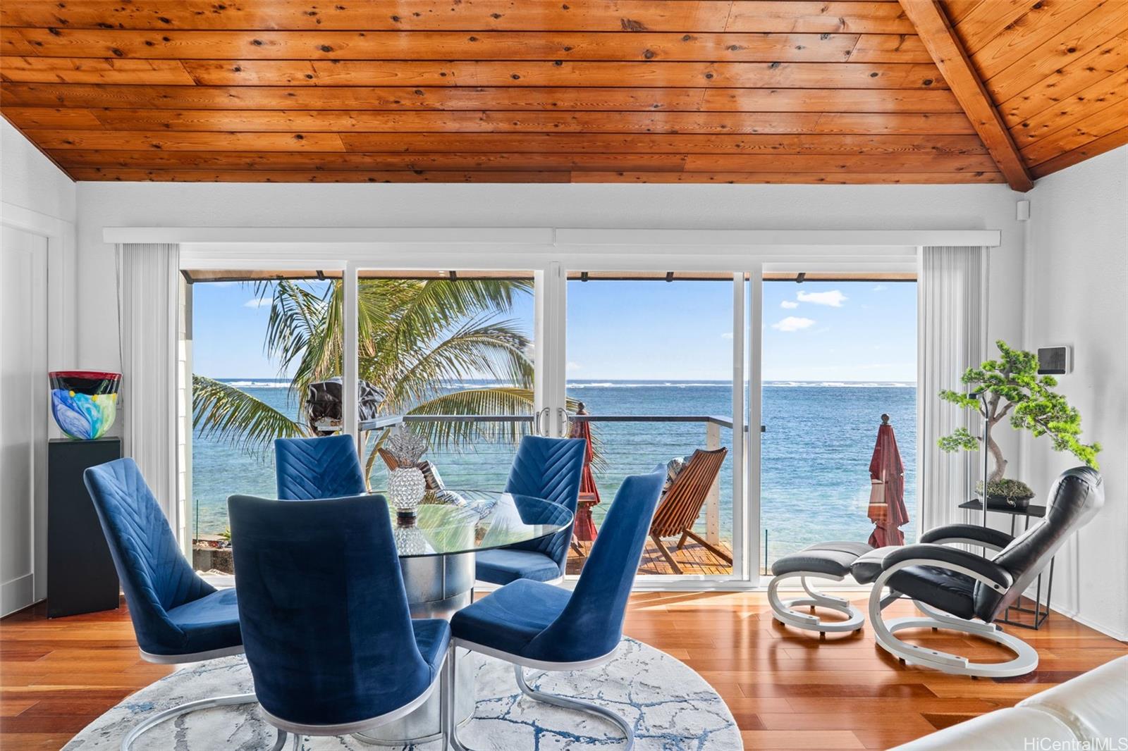 53-823  Kamehameha Hwy Punaluu, Kaneohe home - photo 9 of 25