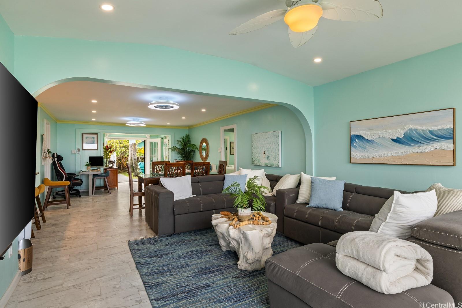 53-841  Kamehameha Hwy Hauula, Kaneohe home - photo 7 of 21