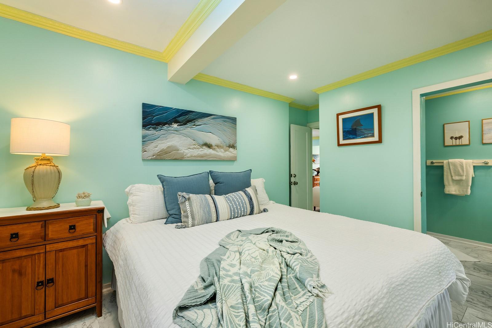 53-841  Kamehameha Hwy Hauula, Kaneohe home - photo 9 of 21