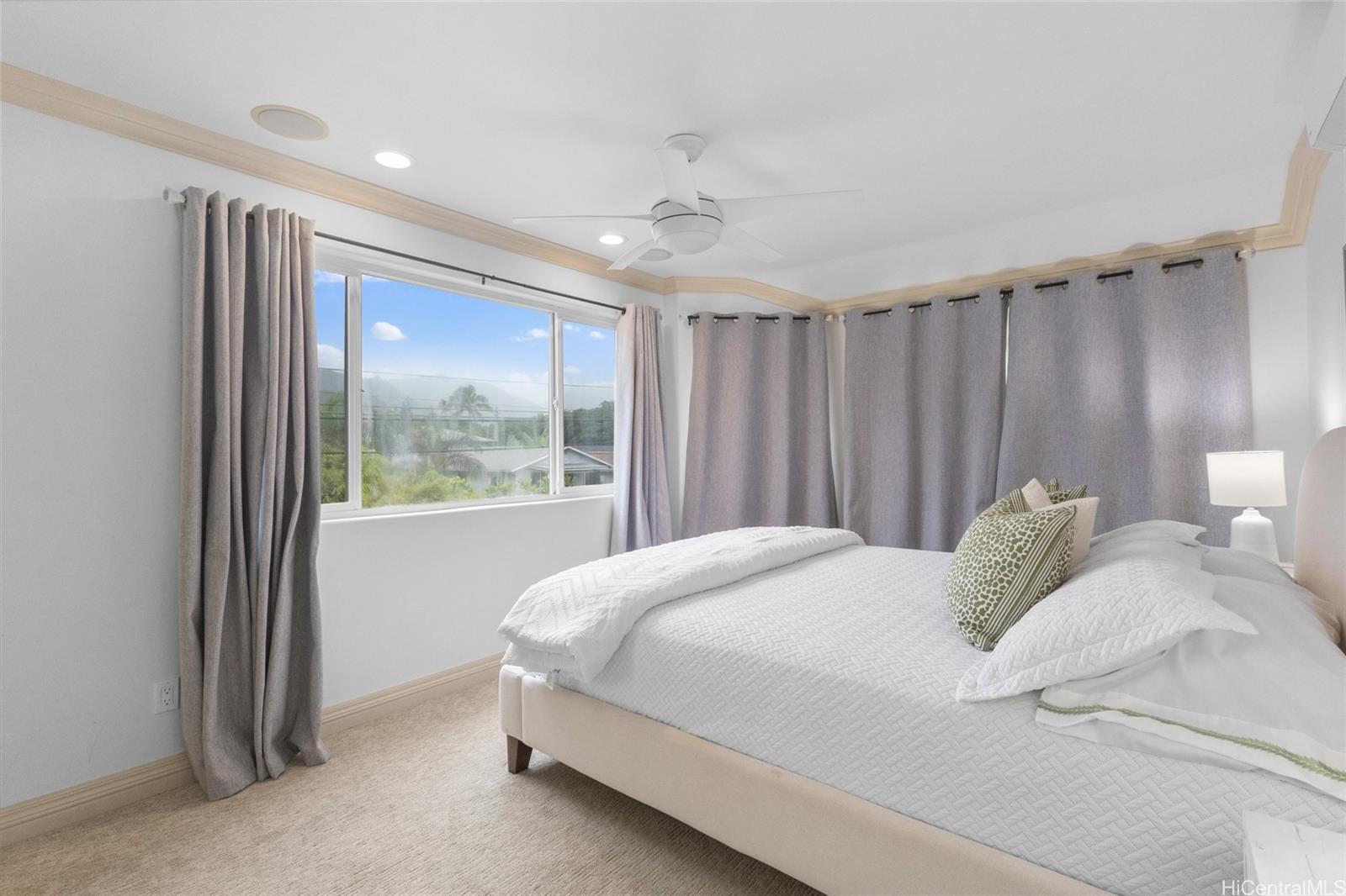 53-853  Kamehameha Hwy Hauula, Kaneohe home - photo 15 of 25