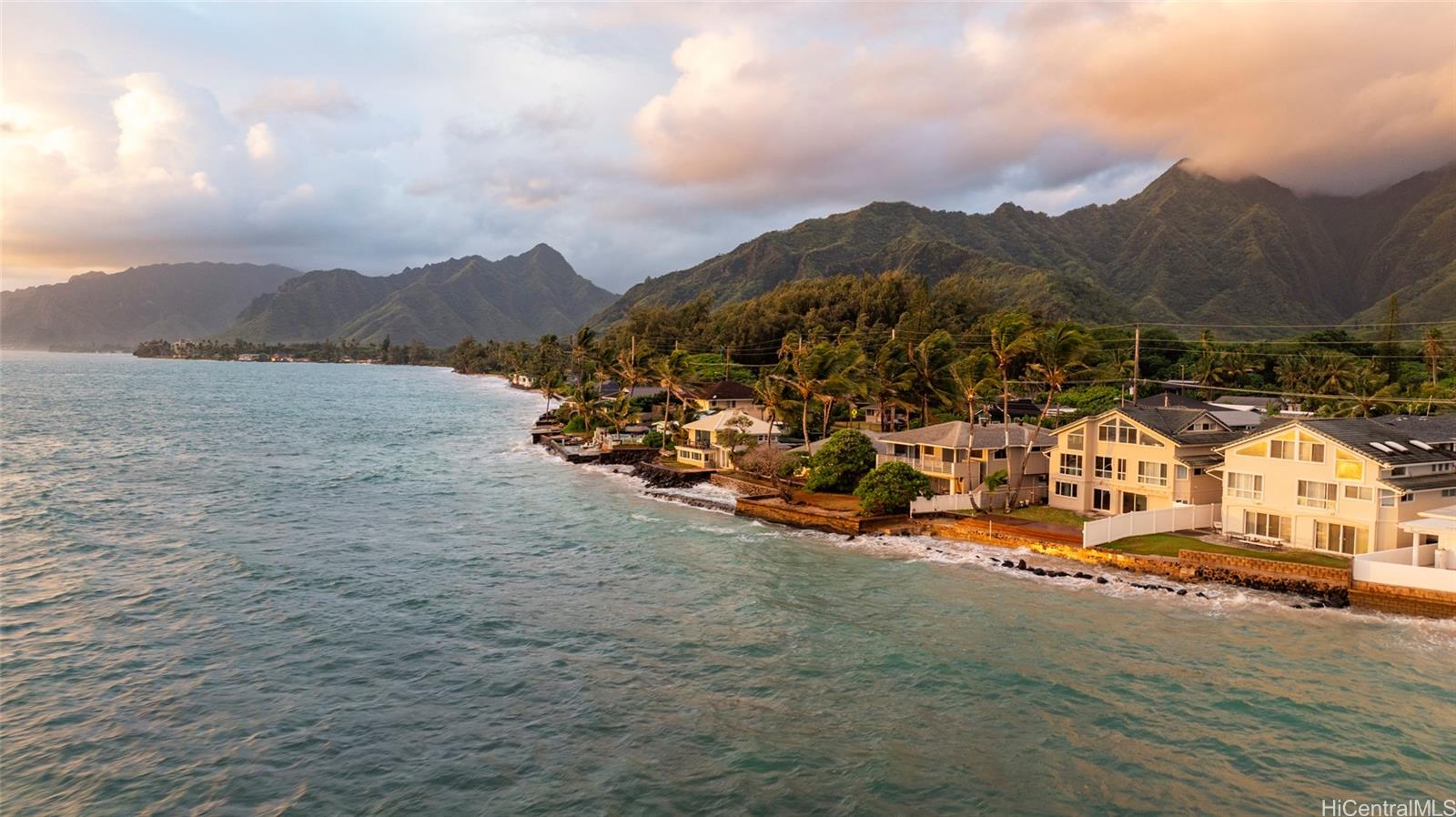 53-853  Kamehameha Hwy Hauula, Kaneohe home - photo 23 of 25