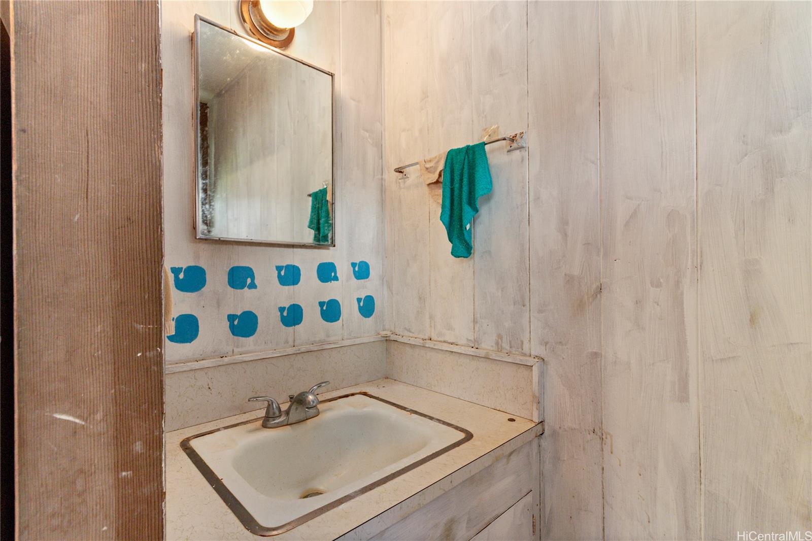 53-886  Kamehameha Hwy Hauula, Kaneohe home - photo 9 of 25