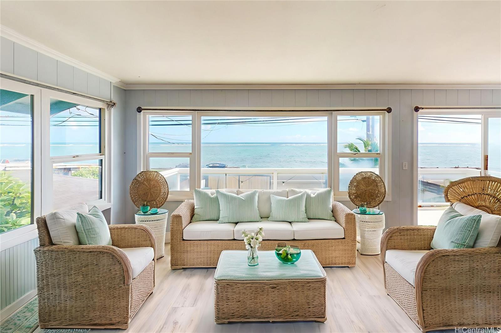 53-898  Kamehameha Hwy Hauula, Kaneohe home - photo 2 of 25