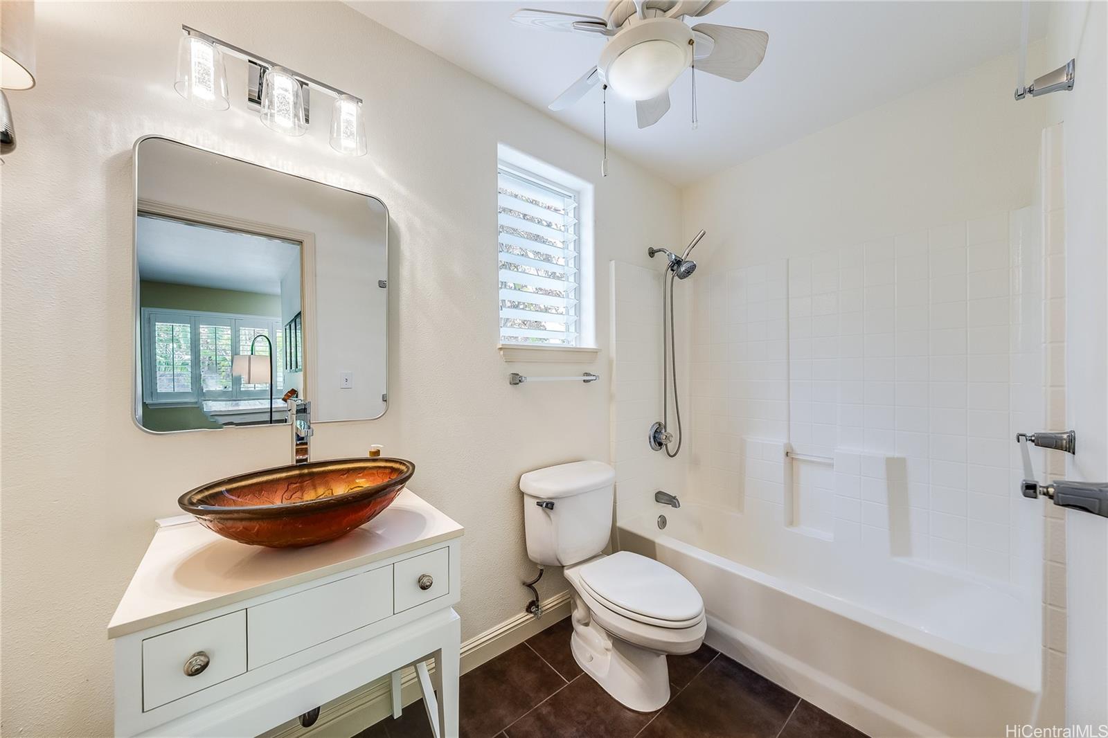 539  Kainalu Drive Kalama/cnut Grov, Kailua home - photo 16 of 25