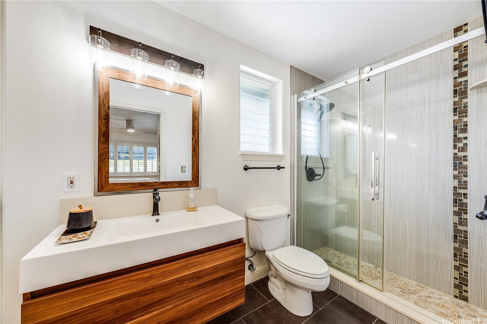 539  Kainalu Drive Kalama/cnut Grov, Kailua home - photo 19 of 25