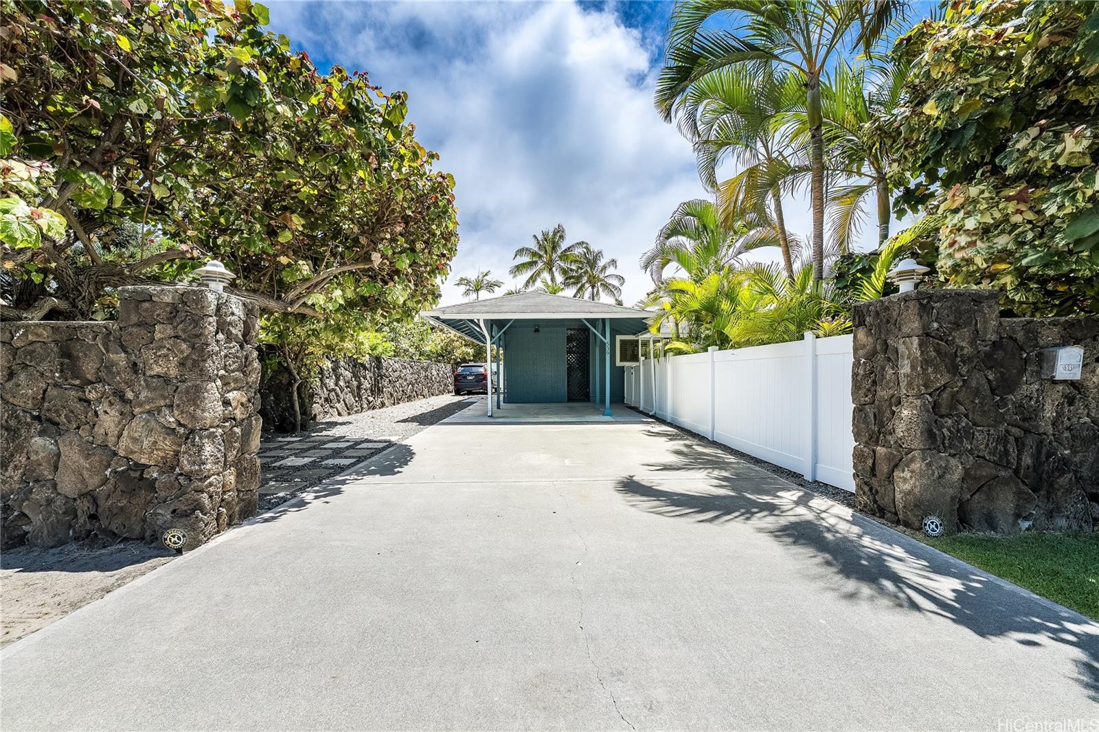 539  Kainalu Drive Kalama/cnut Grov, Kailua home - photo 23 of 25
