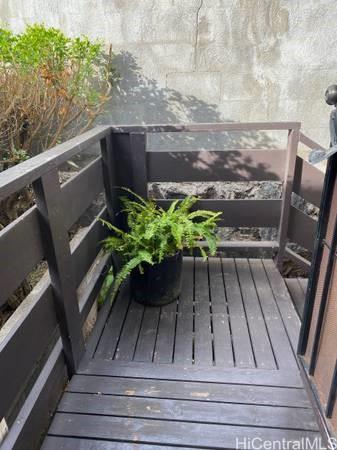 54 Hialoa St Honolulu - Rental - photo 2 of 12