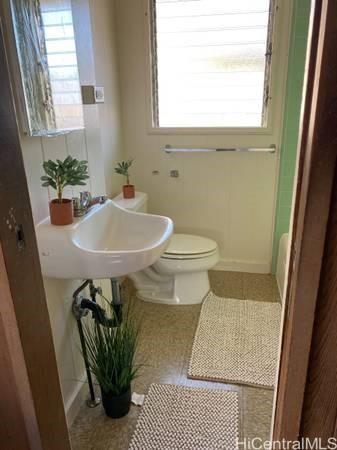 54 Hialoa St Honolulu - Rental - photo 11 of 12