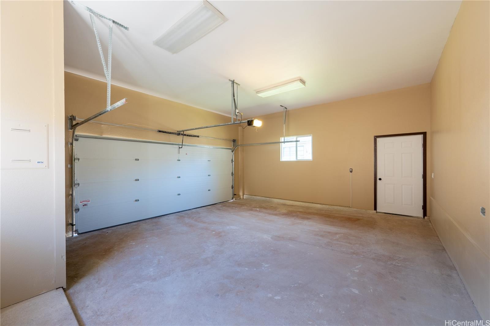 54  Muliwai Ave Wahiawa Area, Central home - photo 24 of 25