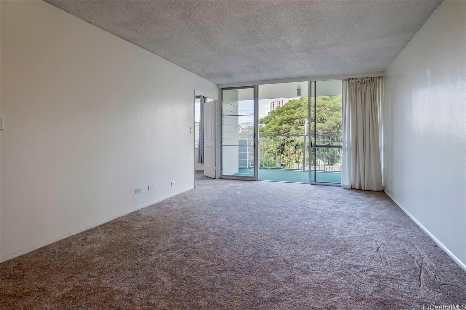 Greenway condo # 203, Honolulu, Hawaii - photo 4 of 25